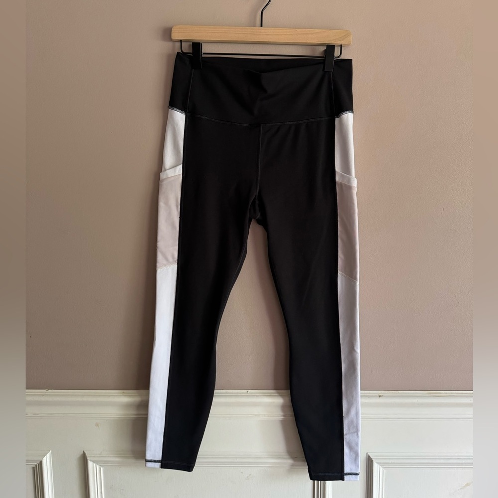 Fabletics Power Hold Leggings Black White Tan Womens Size Large